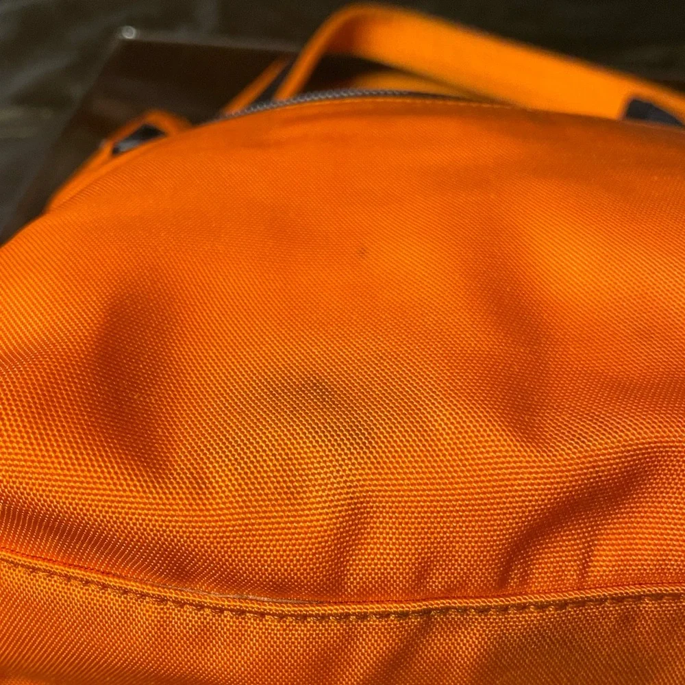 Gucci Orange Shoulder Bag - Picture 9 of 16